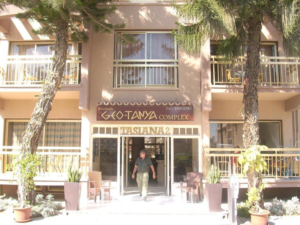 Geotanya Apartments Limassol Exteriör bild